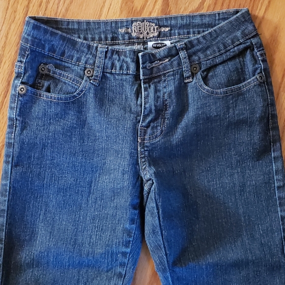 Jeans - Picture 2 of 3